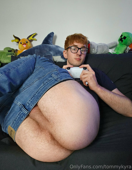 Foto desnuda filtrada de OnlyFans de Tommykyra