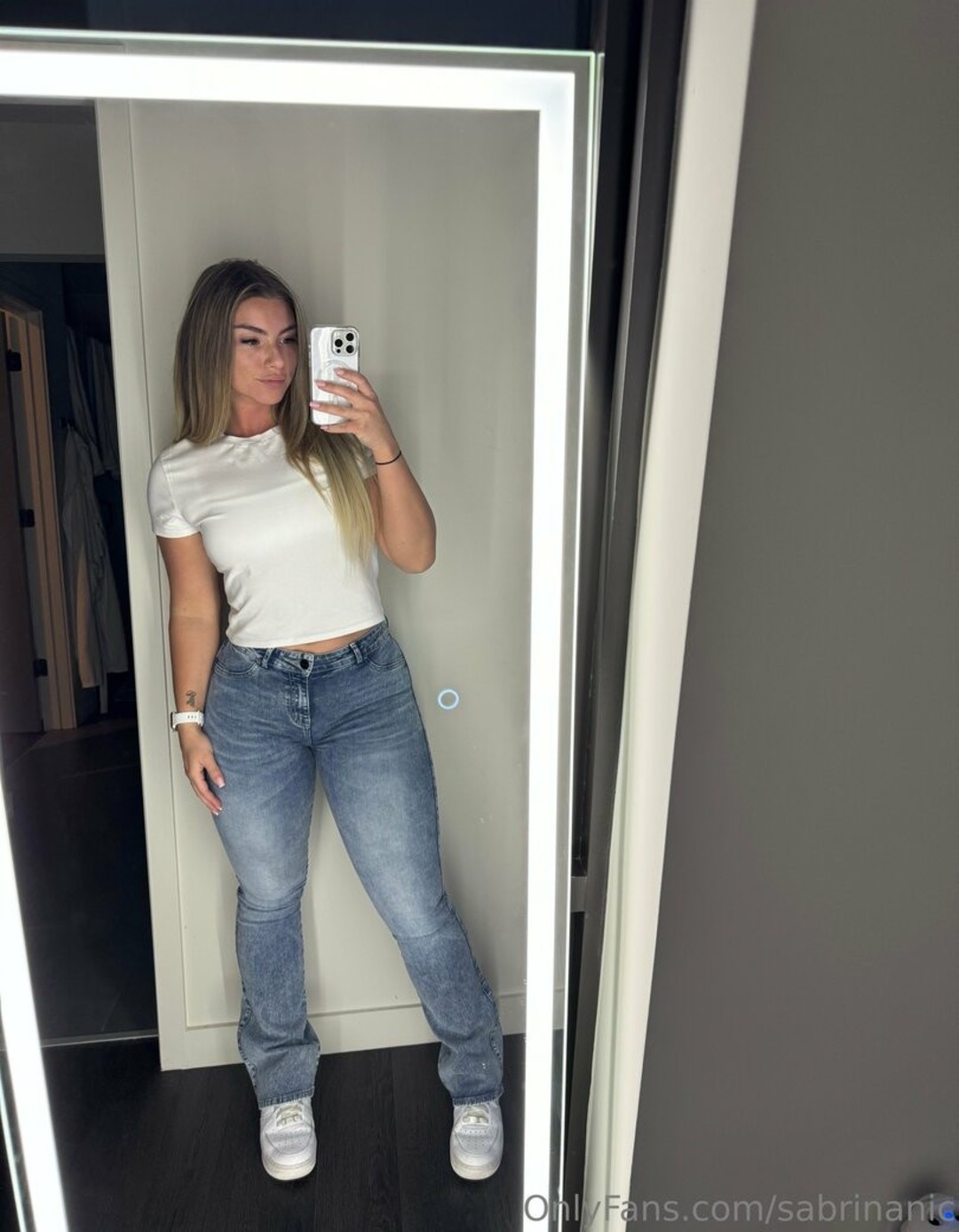 Foto desnuda filtrada de OnlyFans de Sabrina Nic #1 Foto desnuda filtrada de OnlyFans de Sabrina Nic #1