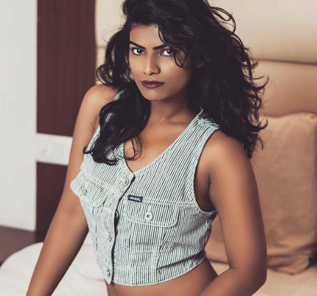 Foto desnuda filtrada de OnlyFans de Nidhi Goel #48 Foto desnuda filtrada de OnlyFans de Nidhi Goel #48