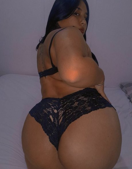 Foto desnuda filtrada de OnlyFans de Xfreyaaxx