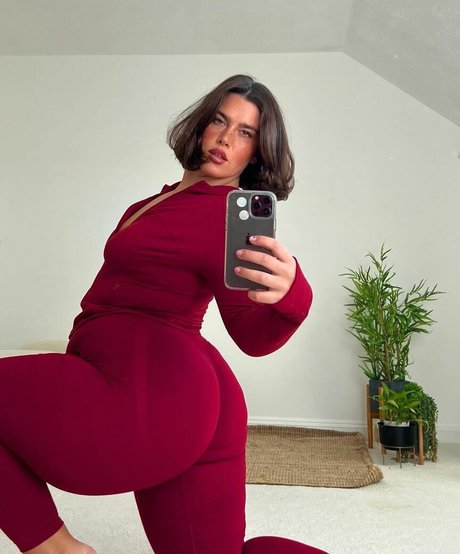 Foto desnuda filtrada de OnlyFans de Pearlmariaf