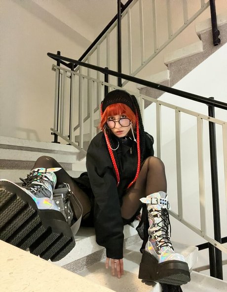 Sco000oby_girl
