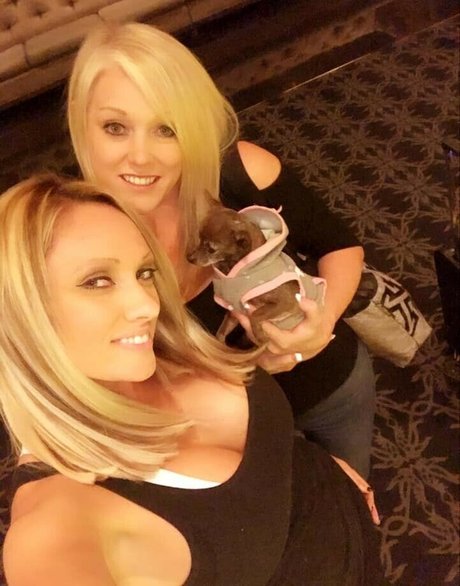 Foto desnuda filtrada de OnlyFans de Jami Marie Akaport Barbie