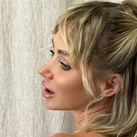 Sara Jean Underwood