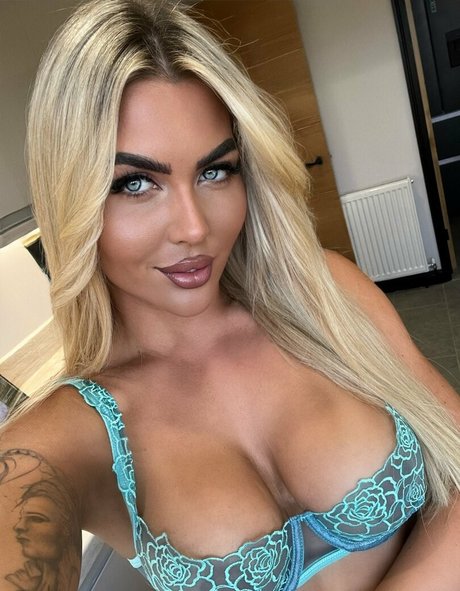 Daisy Dillon
