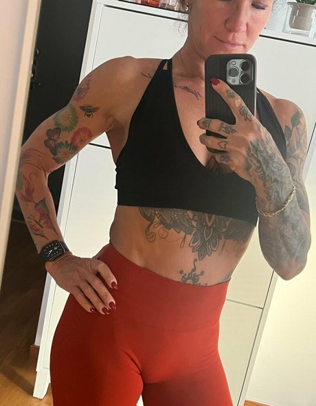 Foto desnuda filtrada de OnlyFans de Alpheratz