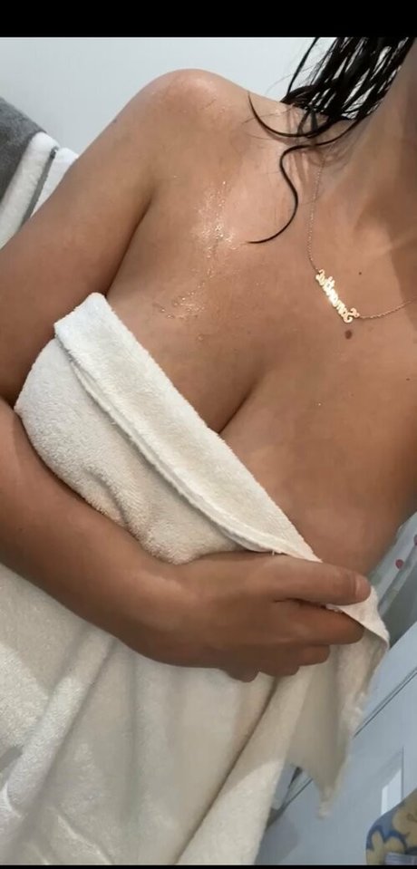 Foto desnuda filtrada de OnlyFans de Ouurplayyrooom
