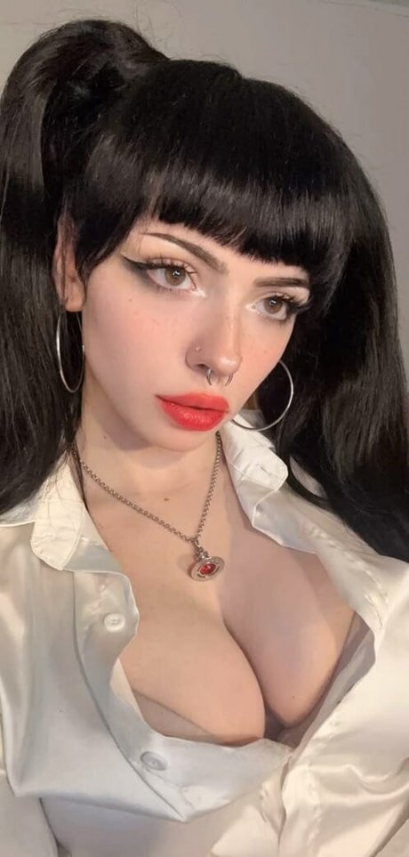 Foto desnuda filtrada de OnlyFans de Emma Langevin