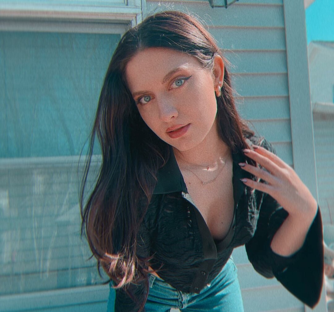 Foto desnuda filtrada de OnlyFans de Ashley Jolly #351 Foto desnuda filtrada de OnlyFans de Ashley Jolly #351