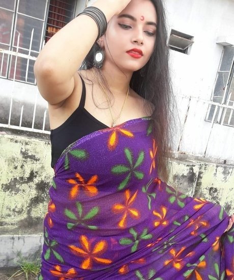 Foto desnuda filtrada de OnlyFans de Aarohi Verma