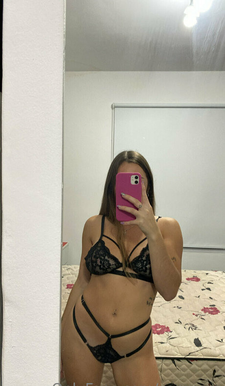 Foto desnuda filtrada de OnlyFans de Saracore