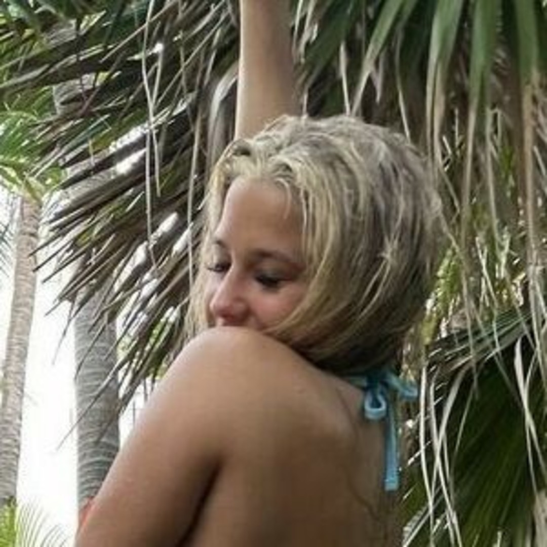 Foto desnuda filtrada de OnlyFans de Bellamischenko #7 Foto desnuda filtrada de OnlyFans de Bellamischenko #7