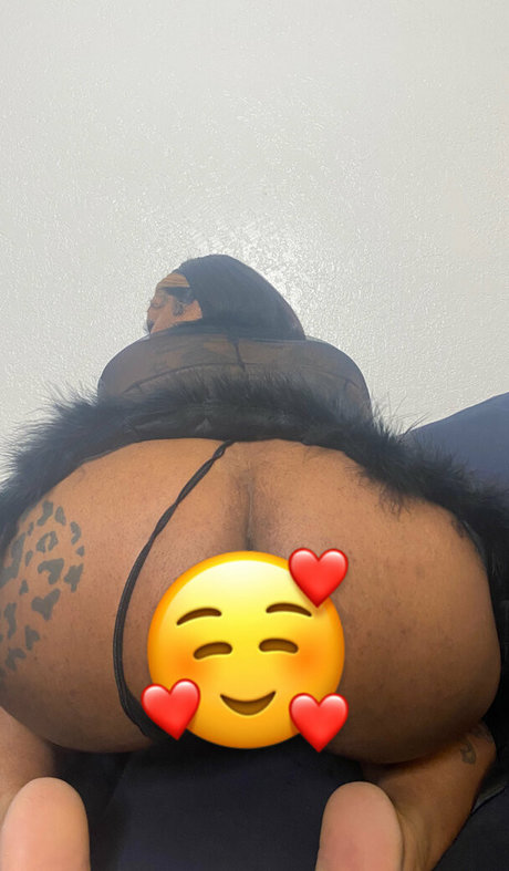 Foto desnuda filtrada de OnlyFans de Prttygirlkay