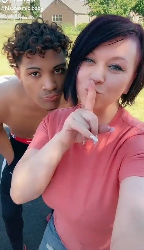 Foto desnuda filtrada de OnlyFans de Josue And Tanya Xo