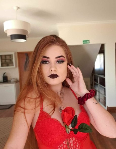 Foto desnuda filtrada de OnlyFans de Findomroxy1