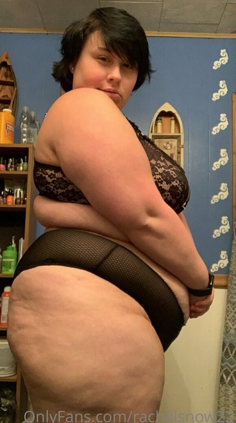 Rachelsnow22
