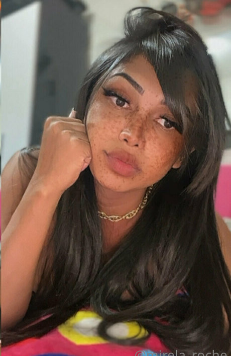 Foto desnuda filtrada de OnlyFans de Mirela Roche