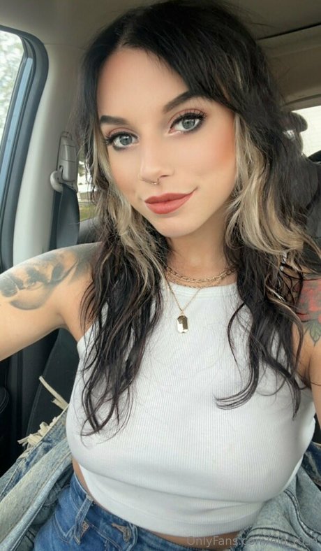 Foto desnuda filtrada de OnlyFans de Ela Rose