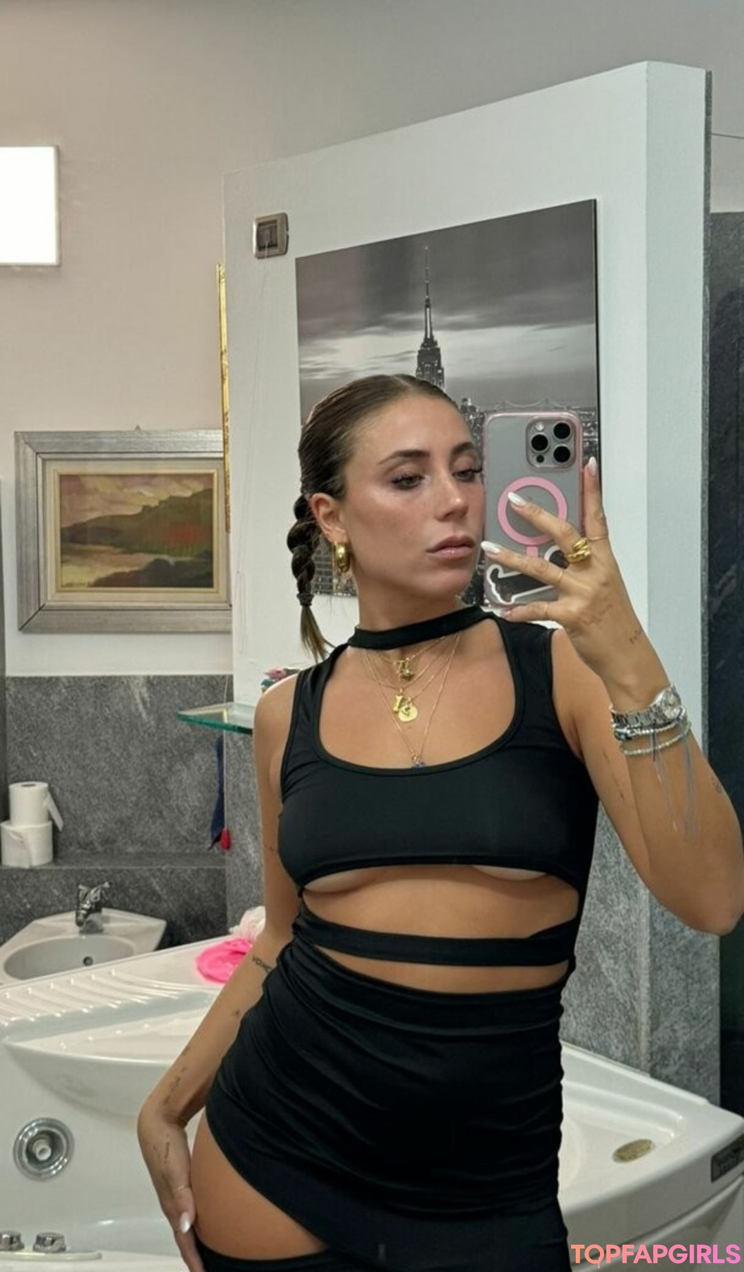 Foto desnuda filtrada de OnlyFans de Mynameisfrancescabiella #34 Foto desnuda filtrada de OnlyFans de Mynameisfrancescabiella #34