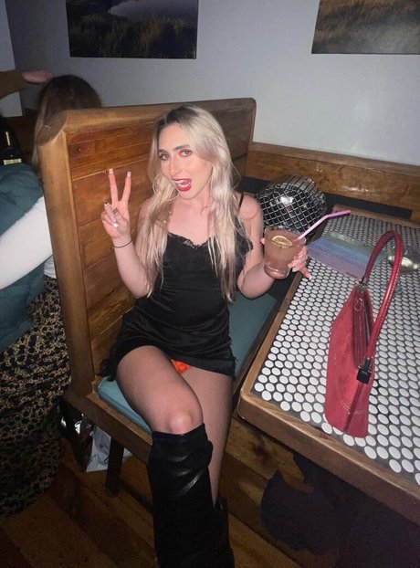 Foto desnuda filtrada de OnlyFans de Bbapes