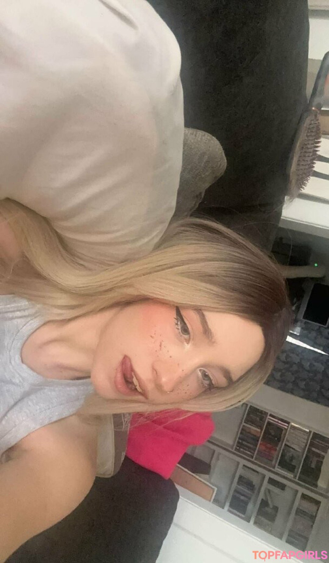 Foto desnuda filtrada de OnlyFans de Bookswithari #29 Foto desnuda filtrada de OnlyFans de Bookswithari #29