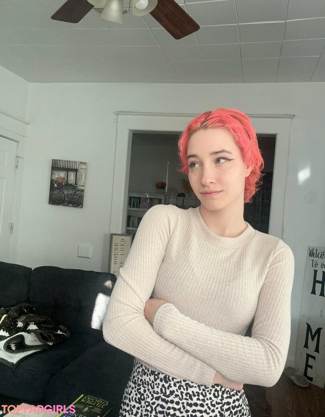 Foto desnuda filtrada de OnlyFans de Bookswithari #32 Foto desnuda filtrada de OnlyFans de Bookswithari #32