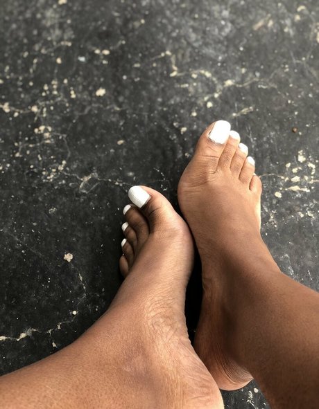 Foto desnuda filtrada de OnlyFans de Toeswithkay2