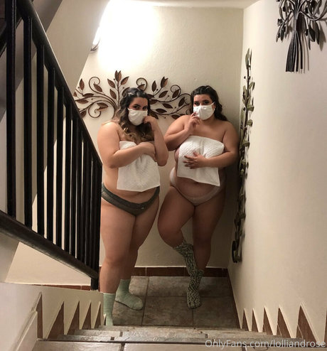 Foto desnuda filtrada de OnlyFans de Lolliandrose