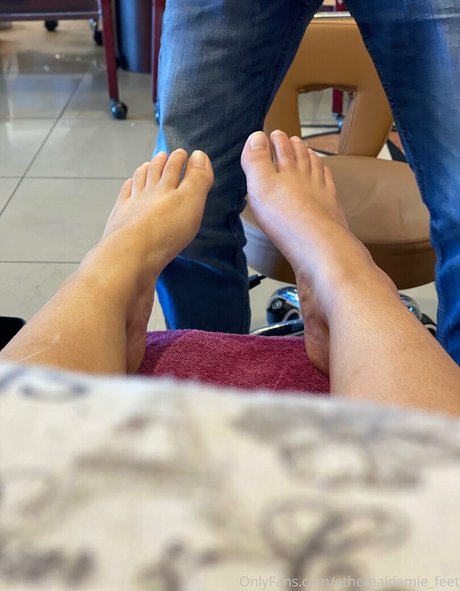 Etherealdemiefeet