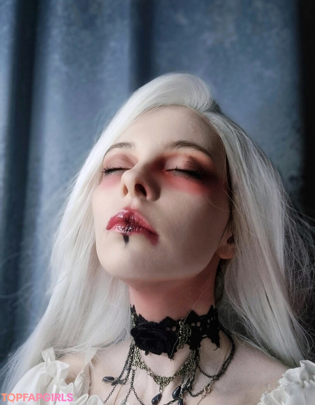 Foto desnuda filtrada de OnlyFans de Zelenayazlaya #96 Foto desnuda filtrada de OnlyFans de Zelenayazlaya #96