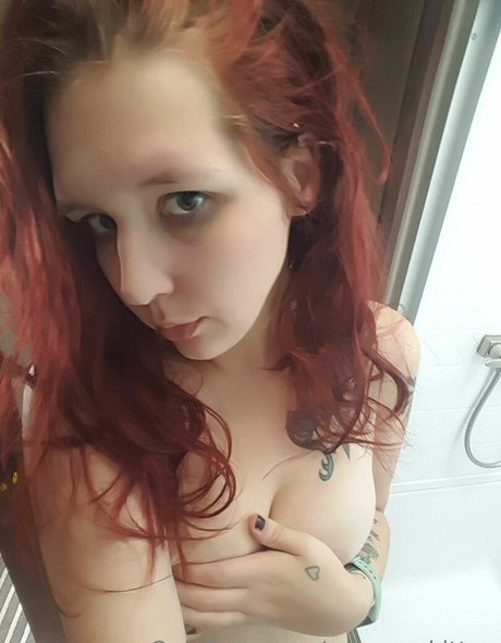 Foto desnuda filtrada de OnlyFans de Eeeveeekitten