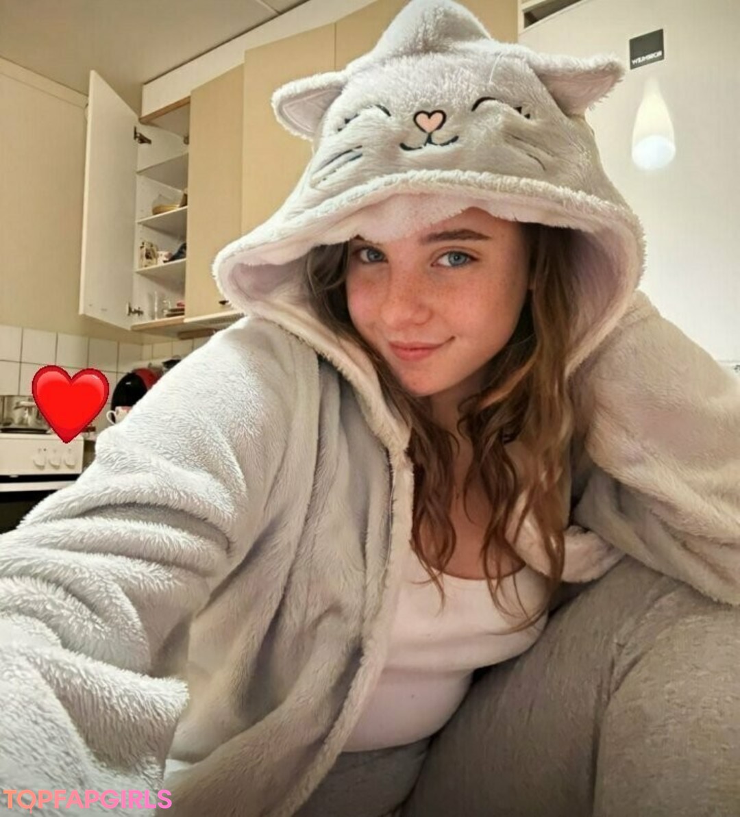 Foto desnuda filtrada de OnlyFans de Valeriechantal #115 Foto desnuda filtrada de OnlyFans de Valeriechantal #115