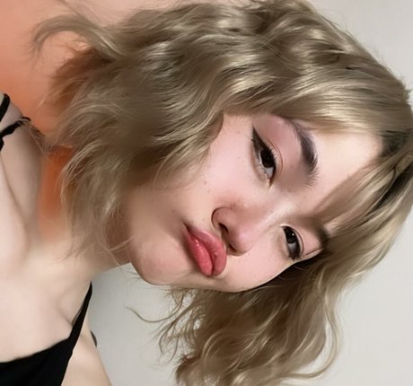 Foto desnuda filtrada de OnlyFans de Sofiaaapark
