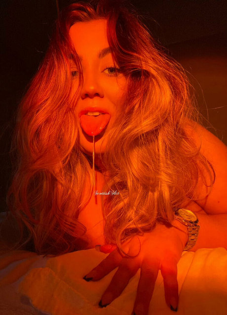Kellycarmichael