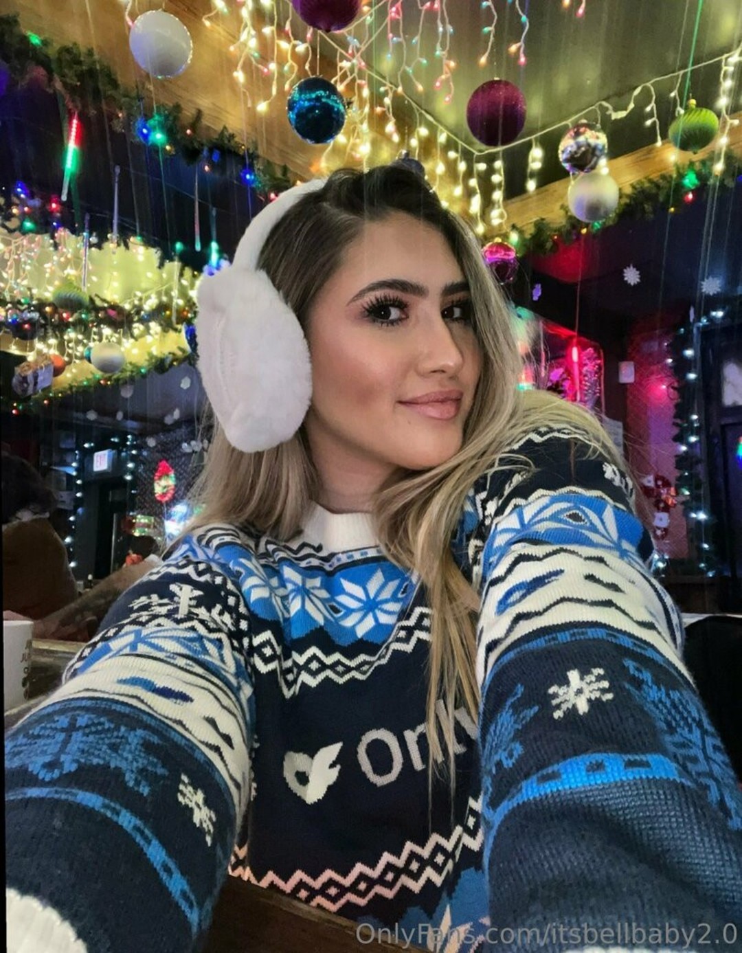 Foto desnuda filtrada de OnlyFans de Miameetsworld #22 Foto desnuda filtrada de OnlyFans de Miameetsworld #22