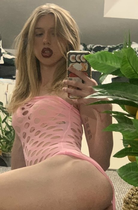 Deiadadoll