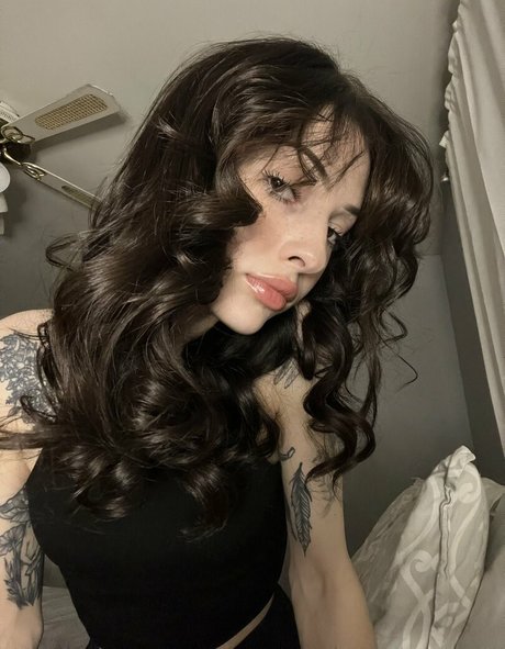 Foto desnuda filtrada de OnlyFans de Jadedhunny