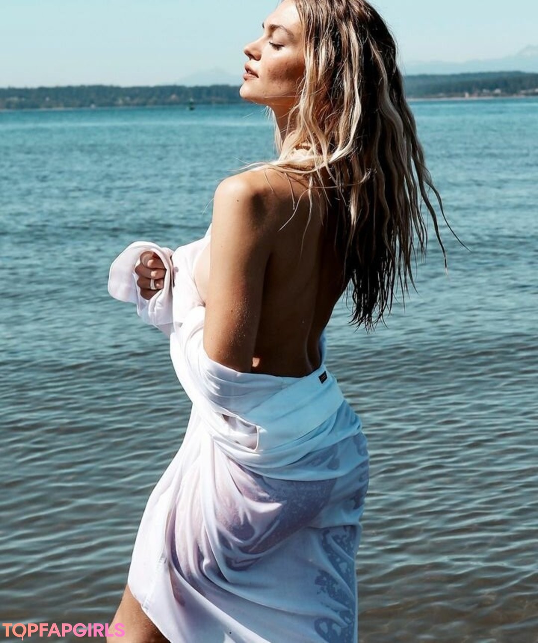 Foto desnuda filtrada de OnlyFans de Julia Miller #64 Foto desnuda filtrada de OnlyFans de Julia Miller #64