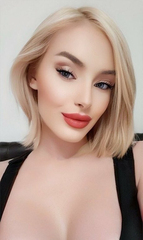 Foto desnuda filtrada de OnlyFans de Blondeanna