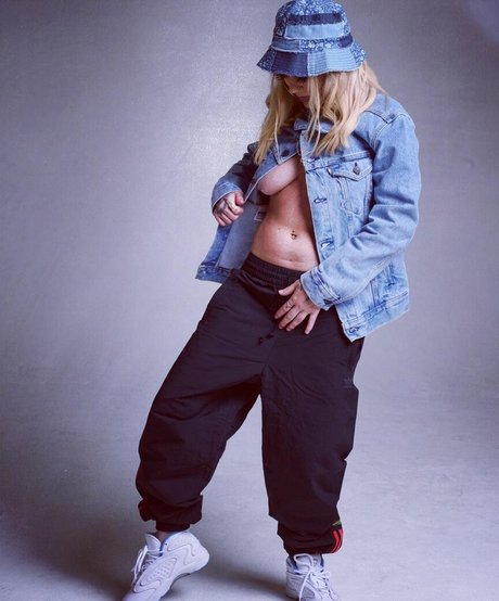 Therealroyalskye