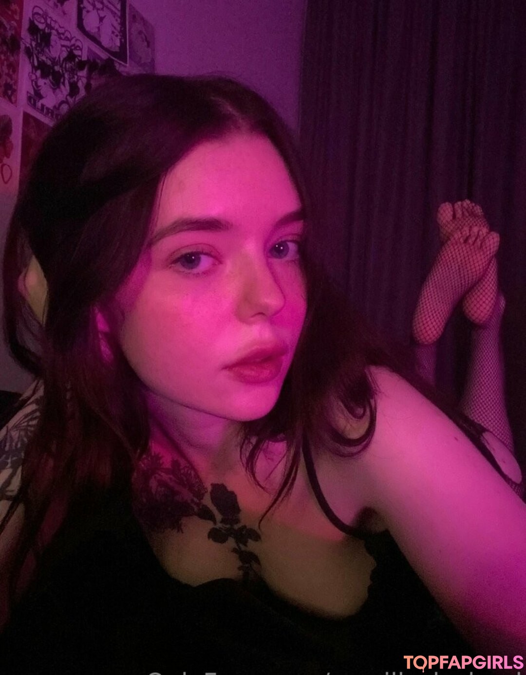 Foto desnuda filtrada de OnlyFans de Secretakame #77 Foto desnuda filtrada de OnlyFans de Secretakame #77