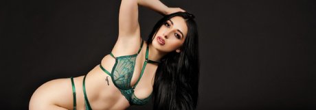 Foto desnuda filtrada de OnlyFans de Sweetiegraphitti