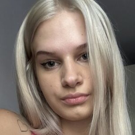 Littletinyblonde