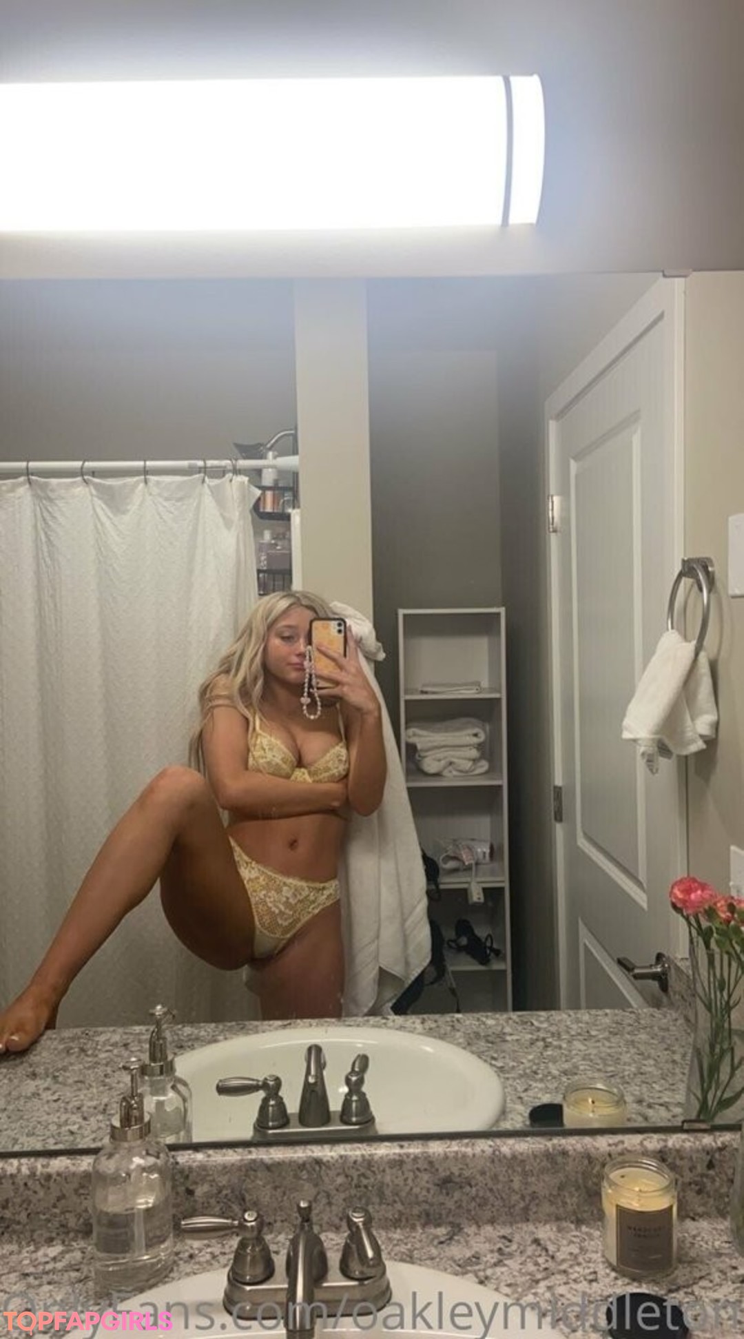 Foto desnuda filtrada de OnlyFans de Brookebaden #19 Foto desnuda filtrada de OnlyFans de Brookebaden #19