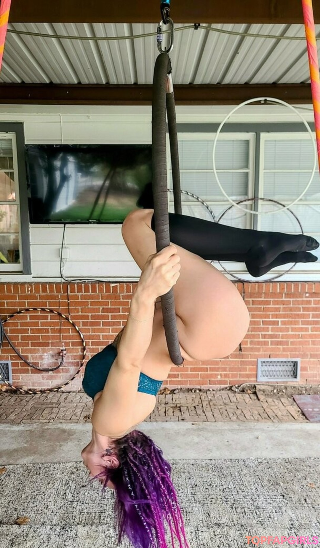 Foto desnuda filtrada de OnlyFans de Silverlunabeyondtease #24 Foto desnuda filtrada de OnlyFans de Silverlunabeyondtease #24