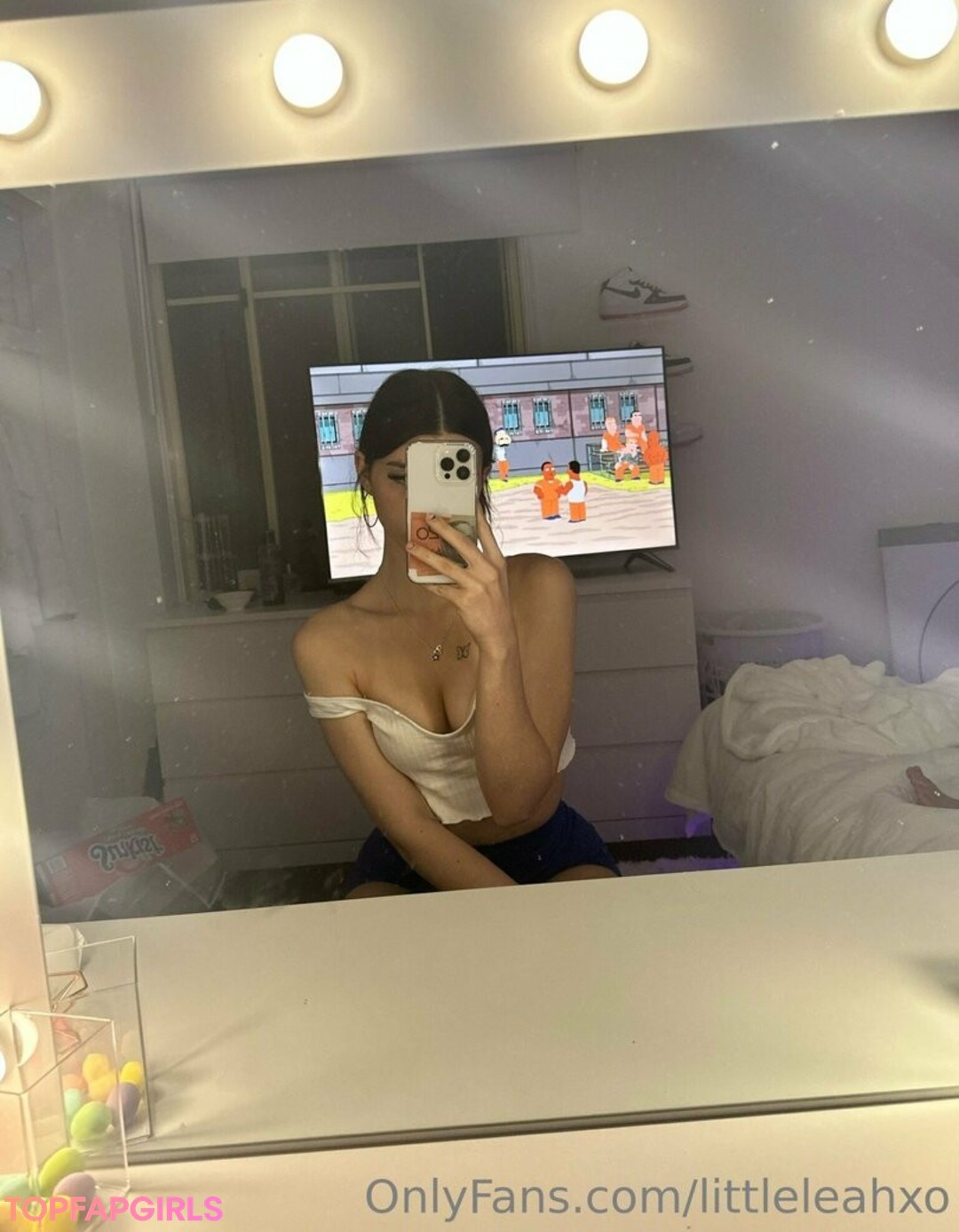 Foto desnuda filtrada de OnlyFans de Littleleahxo #39 Foto desnuda filtrada de OnlyFans de Littleleahxo #39