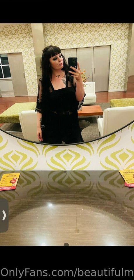 Foto desnuda filtrada de OnlyFans de Beautifulmandyyyxxx