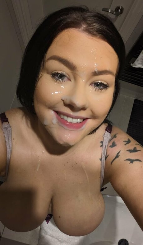Foto desnuda filtrada de OnlyFans de Ambsxx2023