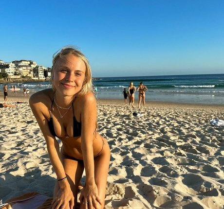 Sarah Lloyd