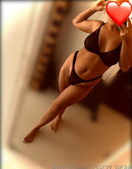 Curvysaraa